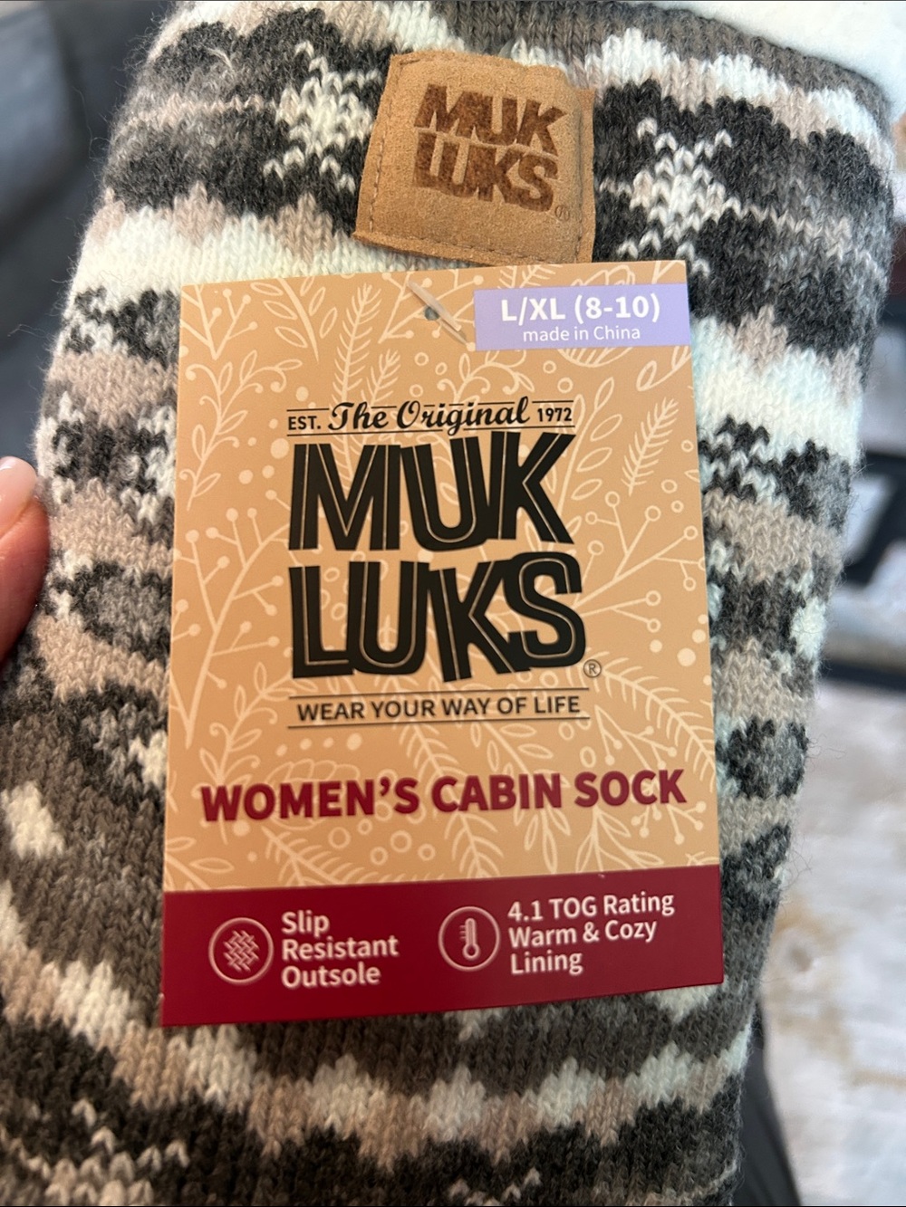 Muk Luks Gray, White & Brown Fair Isle Cozy Cabin Socks - Fleece Lined size l/xl - Picture 5 of 5